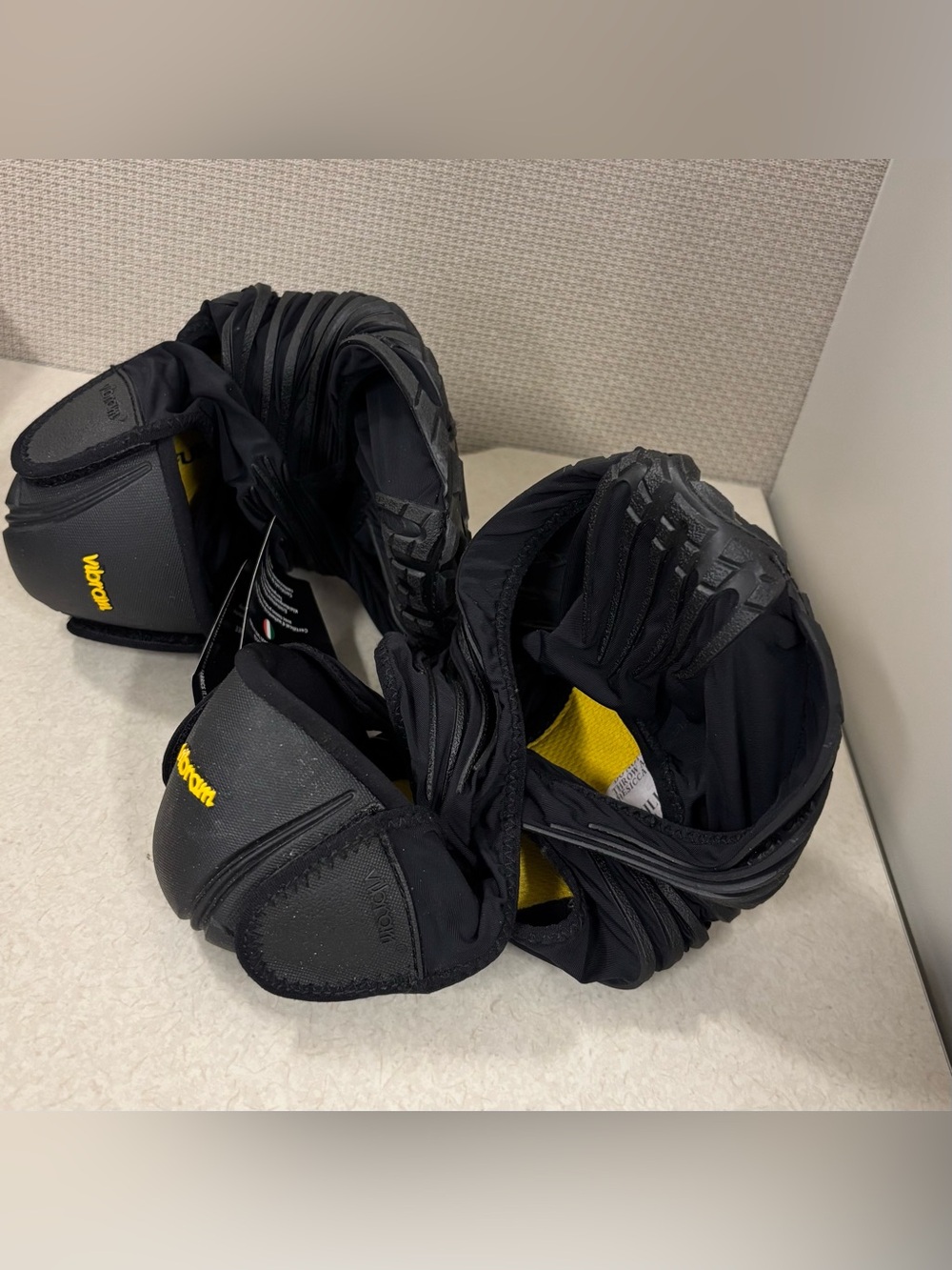 Furoshiki - the wrapping sole by Vibram® NEW